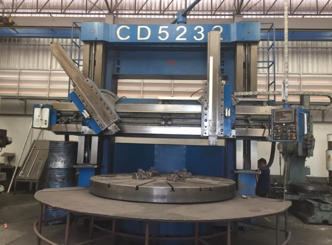 เครื่องกลึงแนวตั้ง รุ่น MODEL : CD5232 (ตัวที่ 1) VERTICAL LATHE